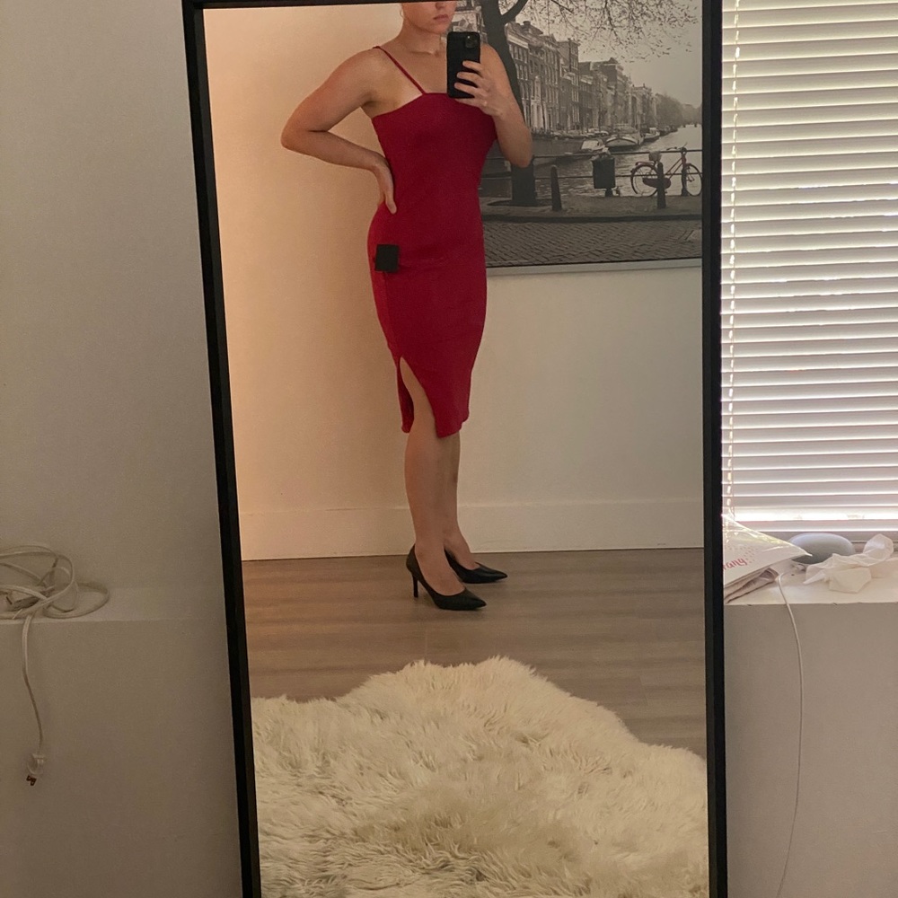 BNWT | red bodycon cami dress